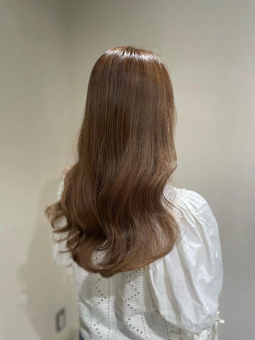 ロング カラー ベージュカラー ブリーチ ハイライトカラー ハイライト ヘアカラー 🦋美髪/エクステ 🦋アベイクミのヘアスタイル