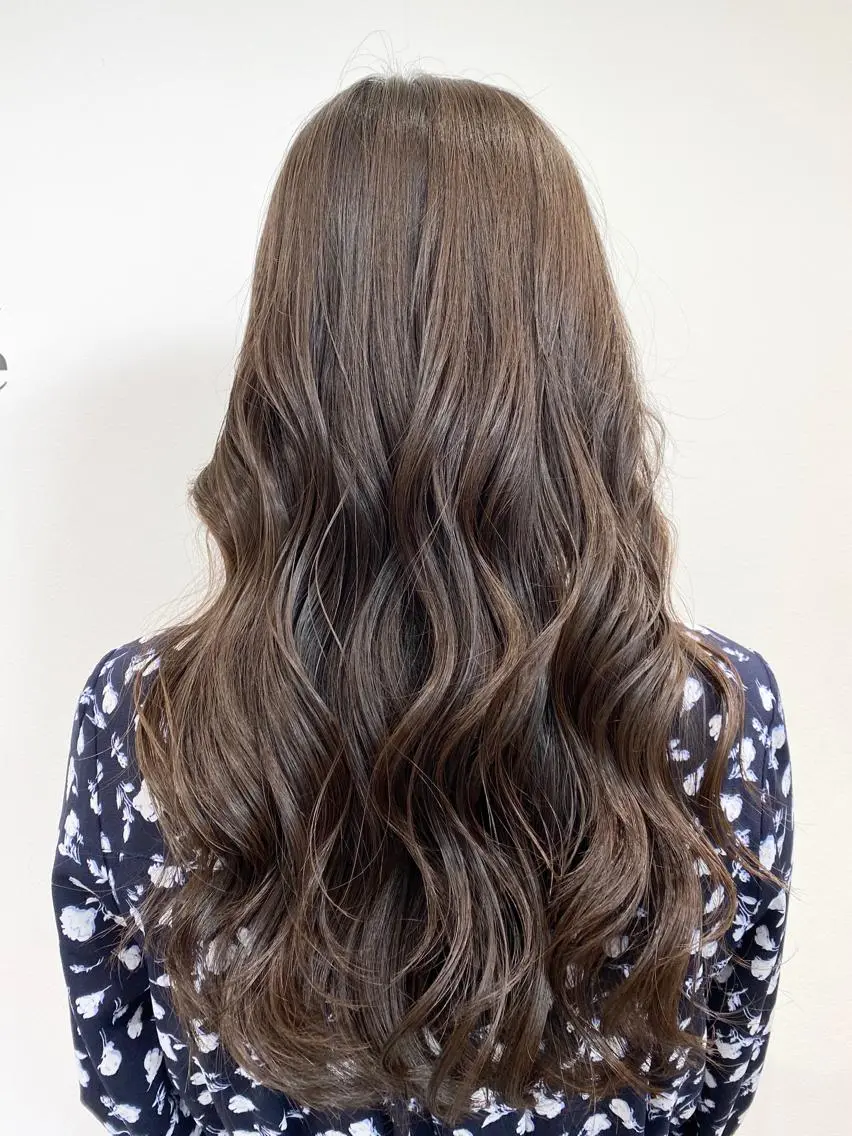ロング トリートメント ハルカ ・のヘアスタイル