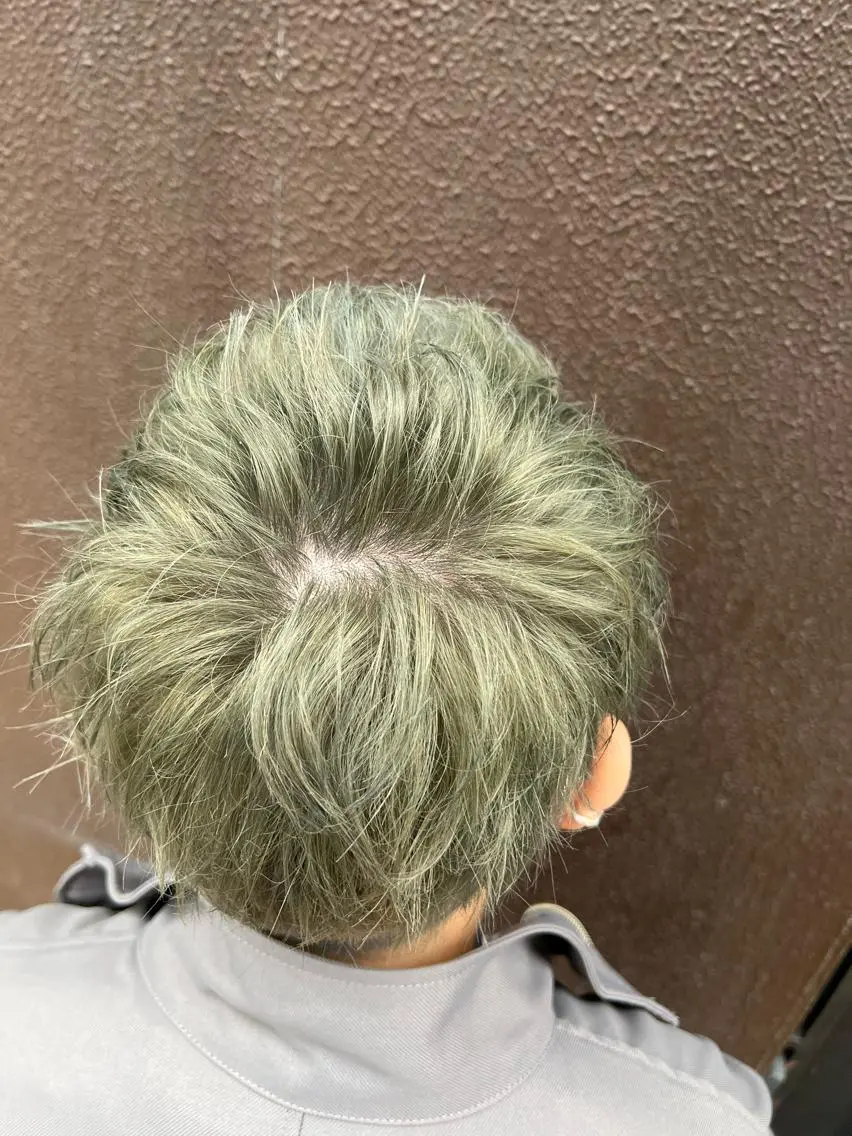 ショート カラー ヘアカラー トリートメント yoshikei -mow hair-のヘアスタイル