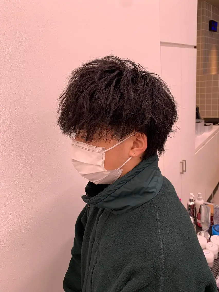 ショート カラー パーマ メンズ メンズパーマ特化 TAIGAのヘアスタイル