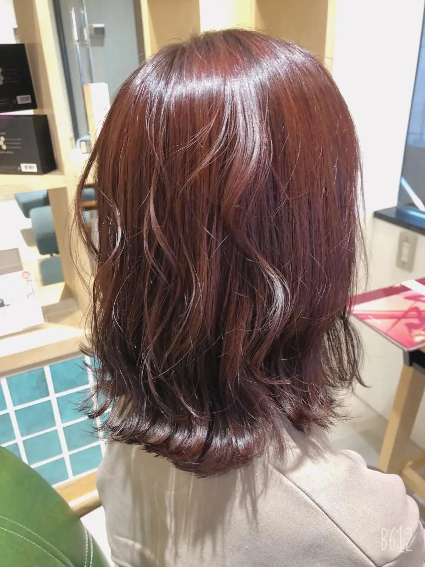 セミロング カラー ブリーチ ブリーチなしカラー EARTH志木/佐藤 氷河のヘアスタイル