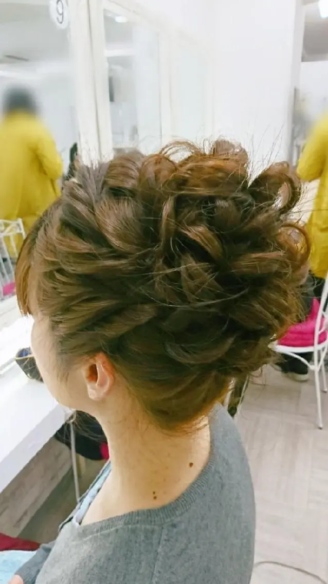 ヘアアレンジ 佐久間 歩のヘアスタイル