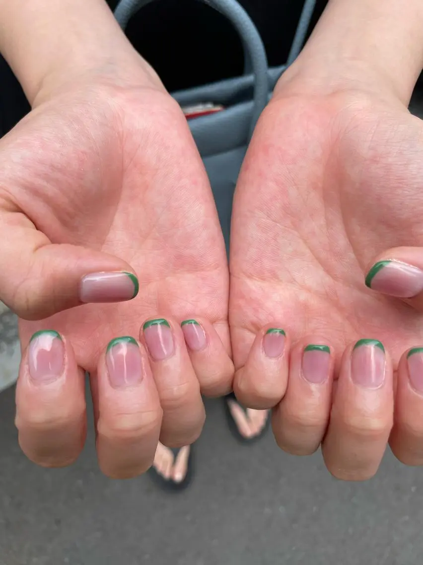 ネイル チークネイル フレンチネイル ハート マグネットネイル マグネットフレンチ MH_ Nailのネイルデザイン