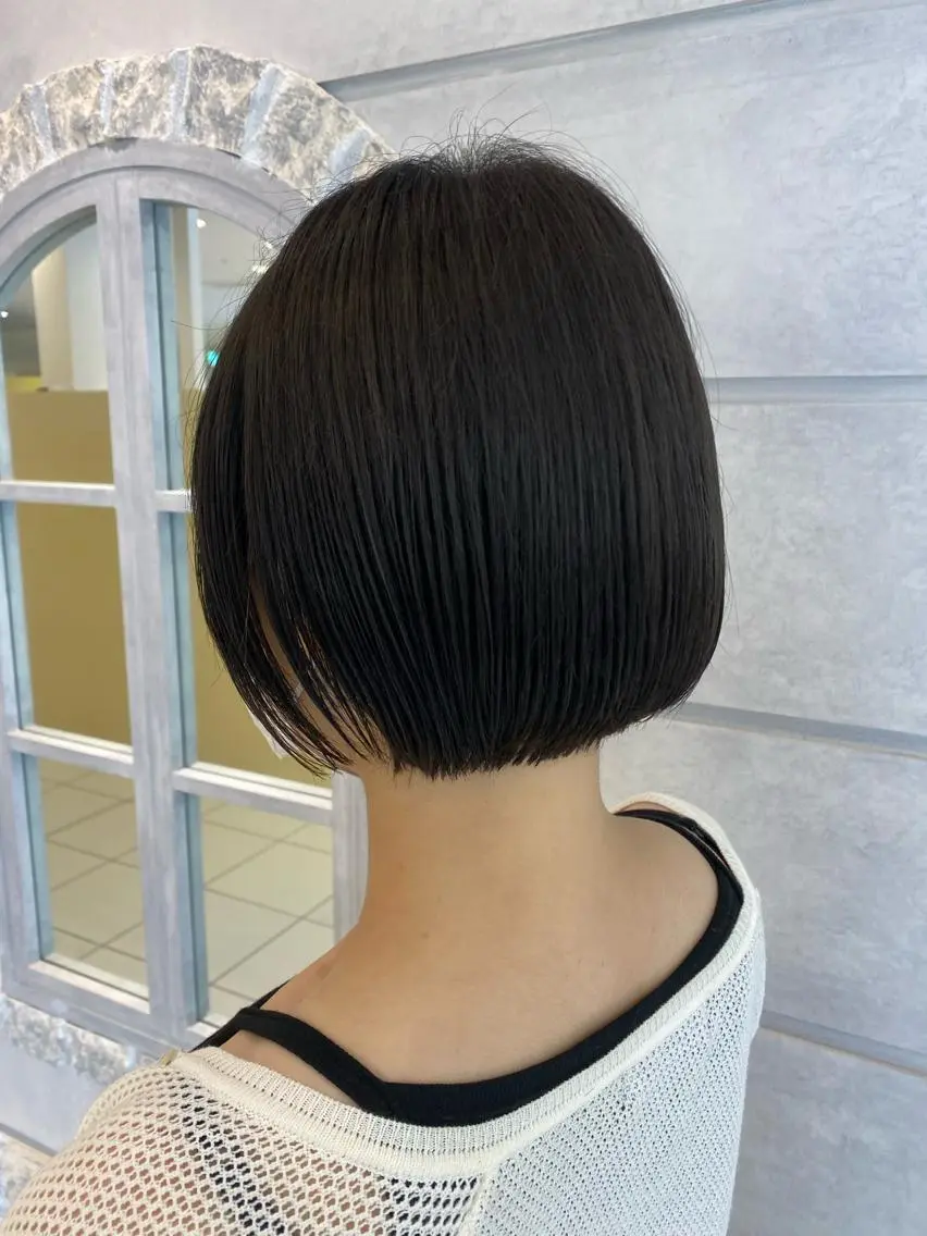 ショート ボブ カット ヘアカラー HACHI stylistのヘアスタイル