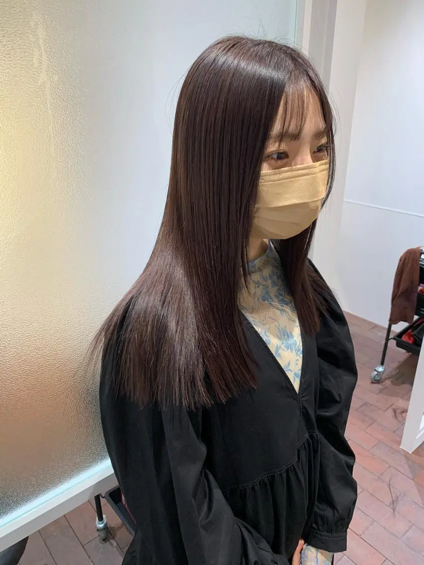 ミディアム カラー ブリーチ ブリーチなしカラー 片岡 由依のヘアスタイル