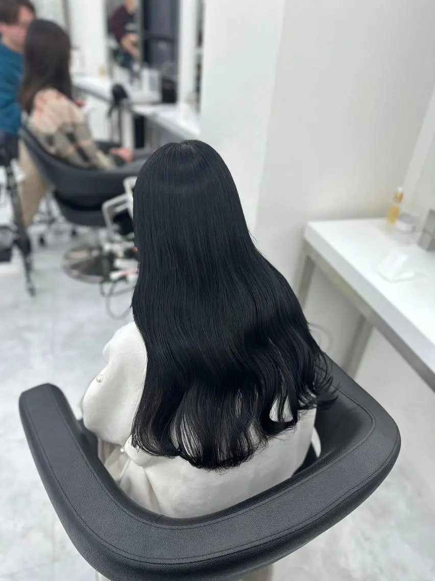 カラー 韓国うる艶ハイトーン 💙ayana💙のヘアスタイル