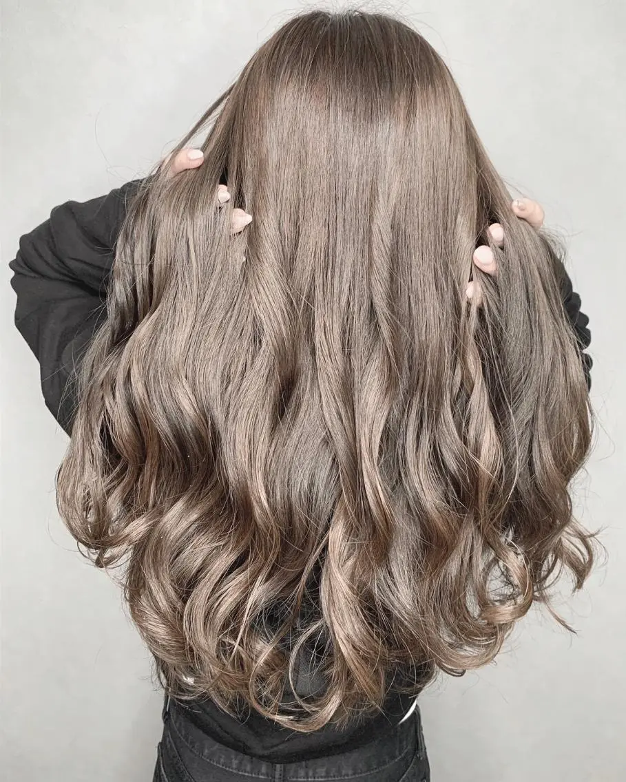 セミロング カラー ネイル パーマ ヘアアレンジ メンズ キッズ マツエク・マツパ 学生（メンズ向け） 学生 カット ヘアカラー 新宿駅近♡友達とOK 🦋W -ワット -のヘアスタイル
