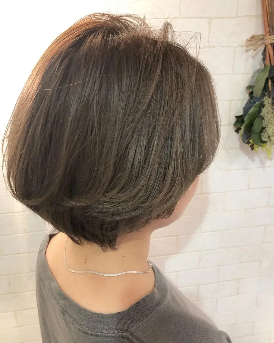 ショート カラー ベージュカラー ブリーチ 過去一の柔髪ヘア 🌿einshairのヘアスタイル