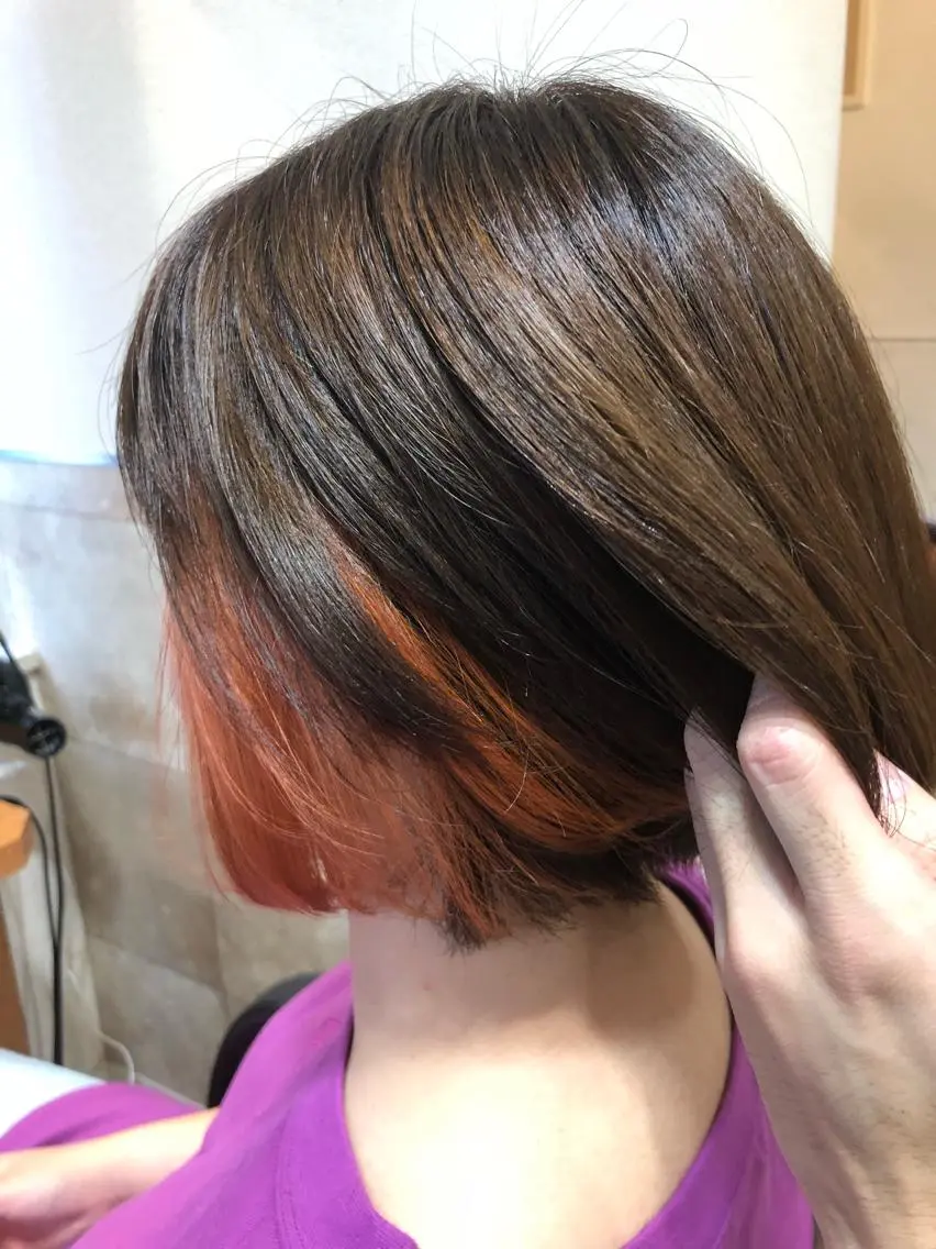 ミディアム カラー ベージュカラー インナーカラー オレンジ 100%髪質改善特化 TRUNSのヘアスタイル
