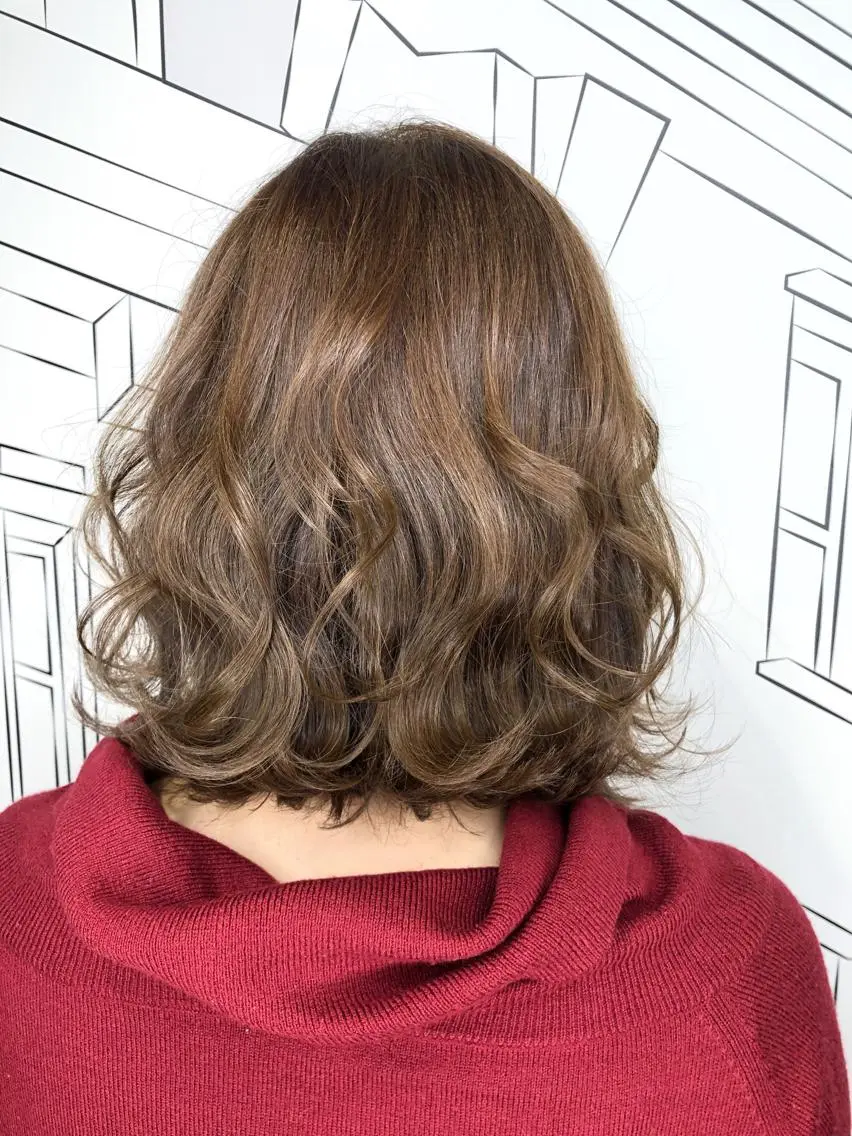 ミディアム カラー ベージュカラー フォギーベージュ 外国人風カラー レイヤー⭐️カラー ⭐️平川雅史のヘアスタイル