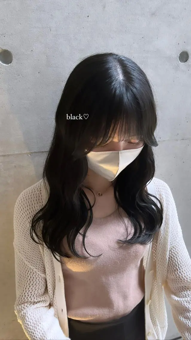 ロング カラー 光本 杏のヘアスタイル