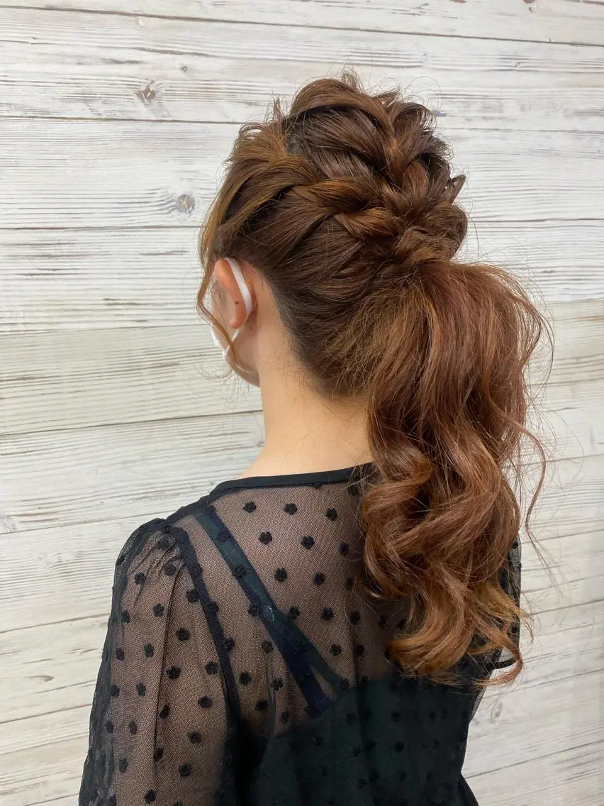 ロング カラー ヘアアレンジ ショートボブ 編み込みエクステ シールエクステ バレイヤージュ 透明感カラー FAAM Tsuneのヘアスタイル