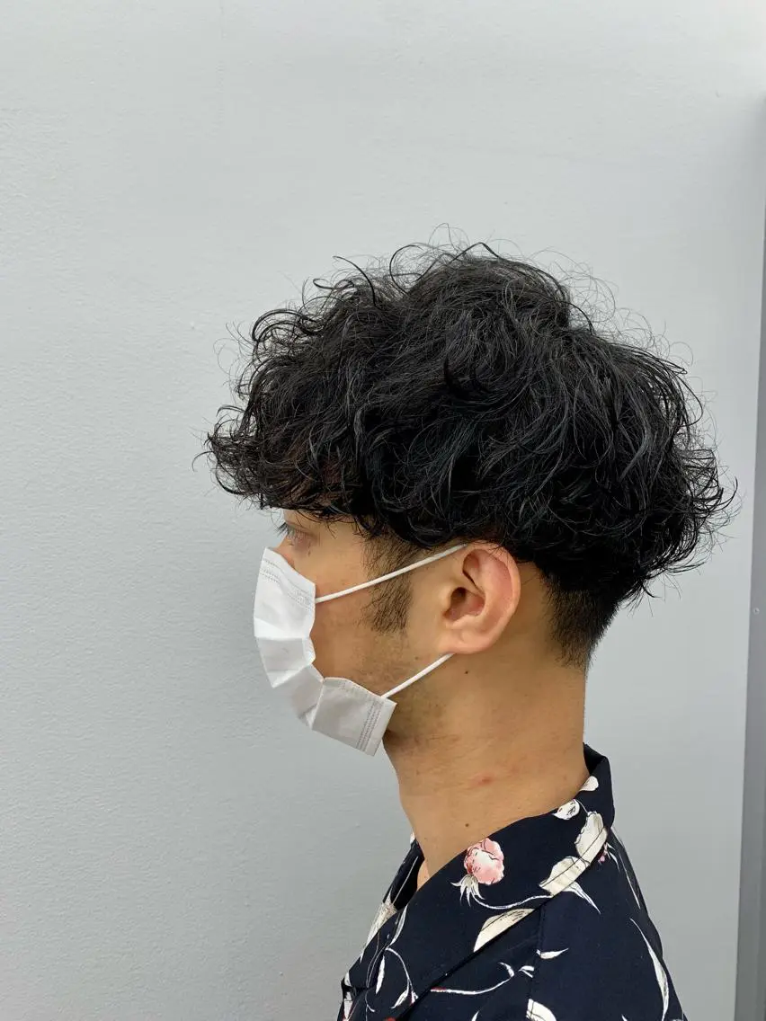 メンズ カルマパーマ メンズパーマ メンズ特化美容師/ 新井　洸太のヘアスタイル