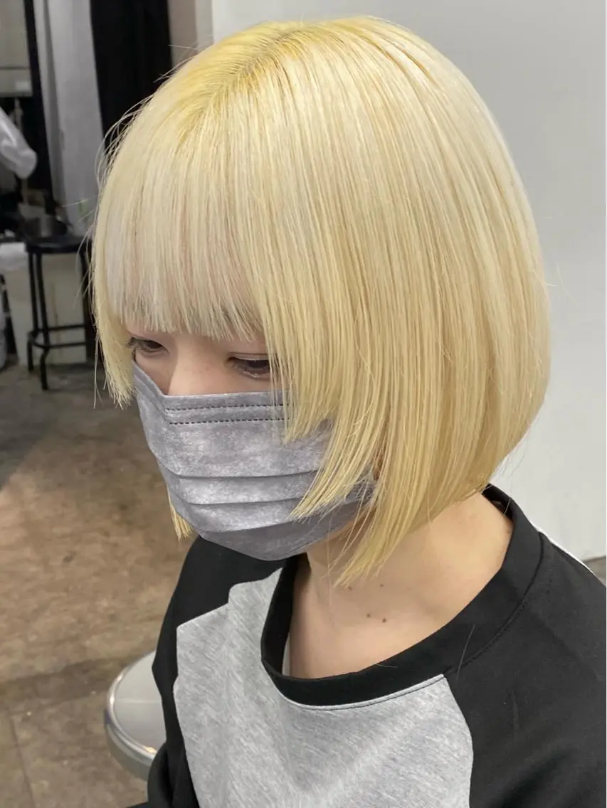 ショート カラー ブリーチ ボブ カット ヘアカラー ［似合わせヘア］ ✂︎OGURO✂︎のヘアスタイル