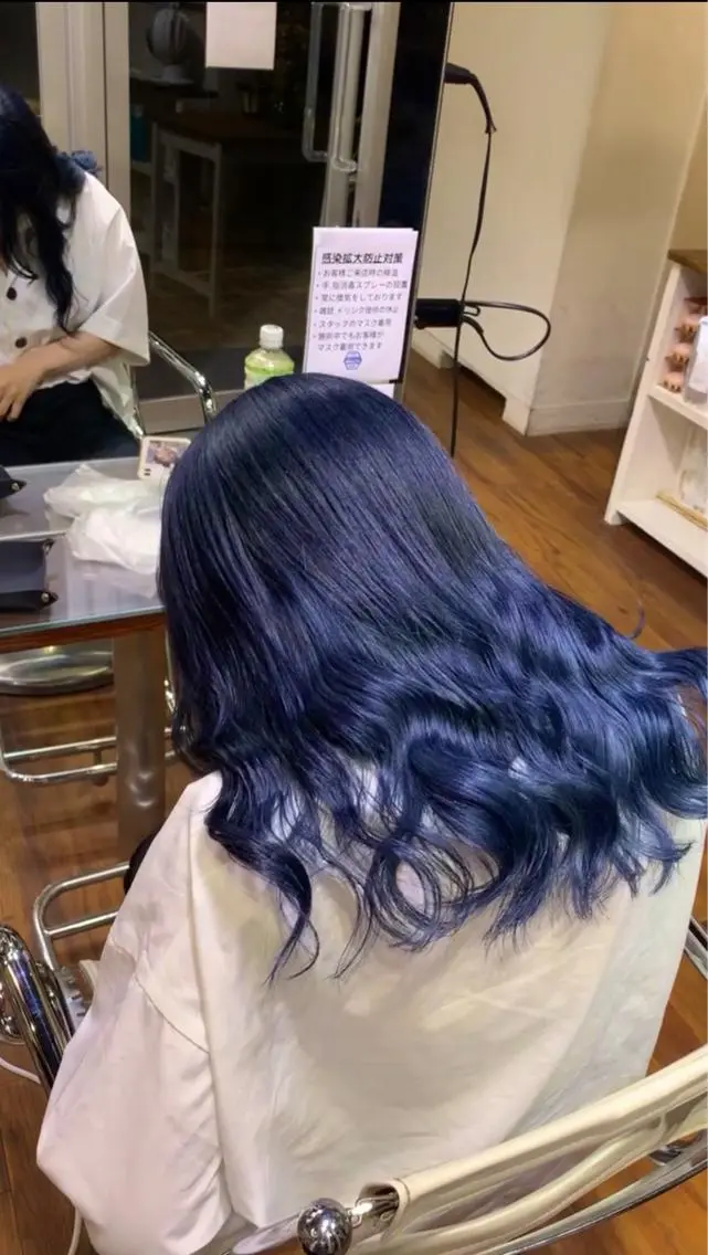 ミディアム カラー ヘアカラー トリートメント 吉野 武のヘアスタイル