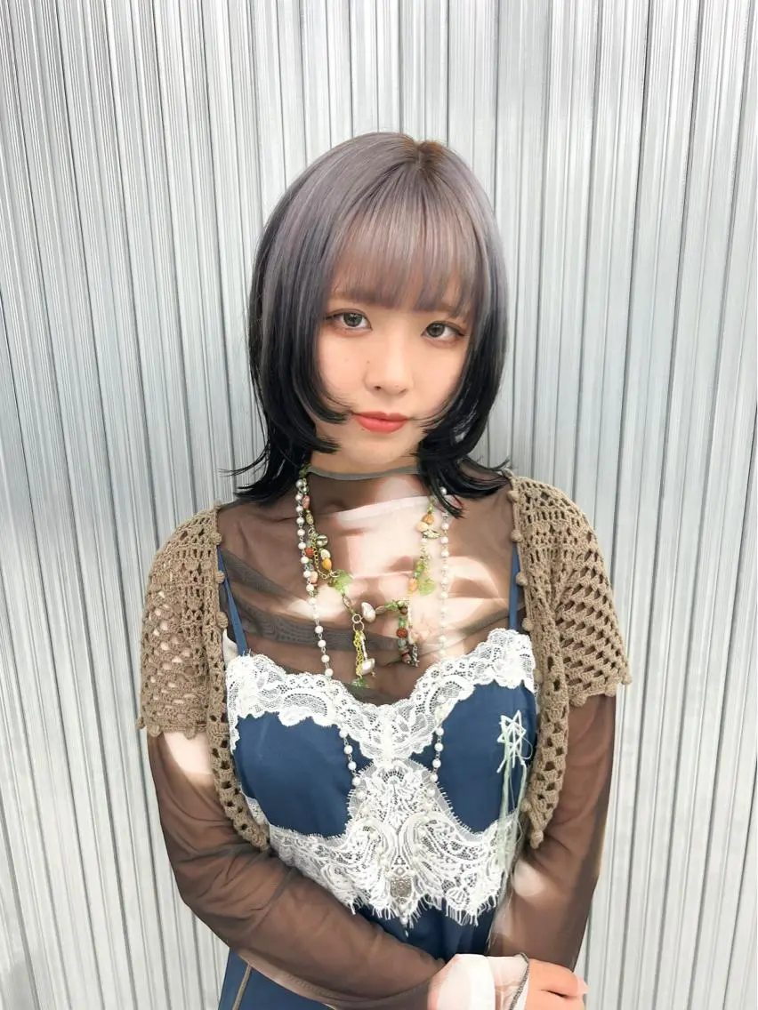 ショート ヘアカラー 小倉 浩士のヘアスタイル