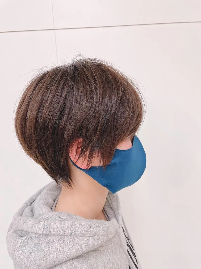 ショート 野々村 麻由のヘアスタイル