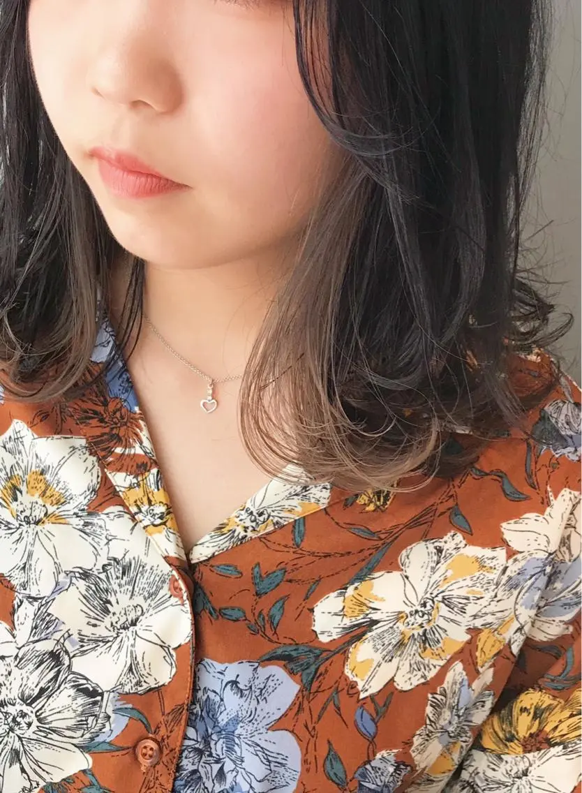 ミディアム カラー ヘアアレンジ ヘアカラー トリートメント lani ブリーチ /ダブルカラーのヘアスタイル