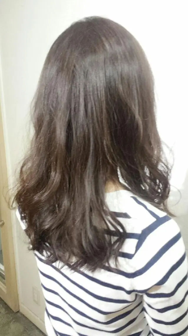 ロング カラー アッシュ 🔳髪質改善🔳 岡本陽のヘアスタイル