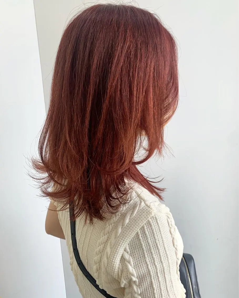 セミロング カラー オレンジ 🫒オリーブ/透け感 レイヤー🌿モエカのヘアスタイル