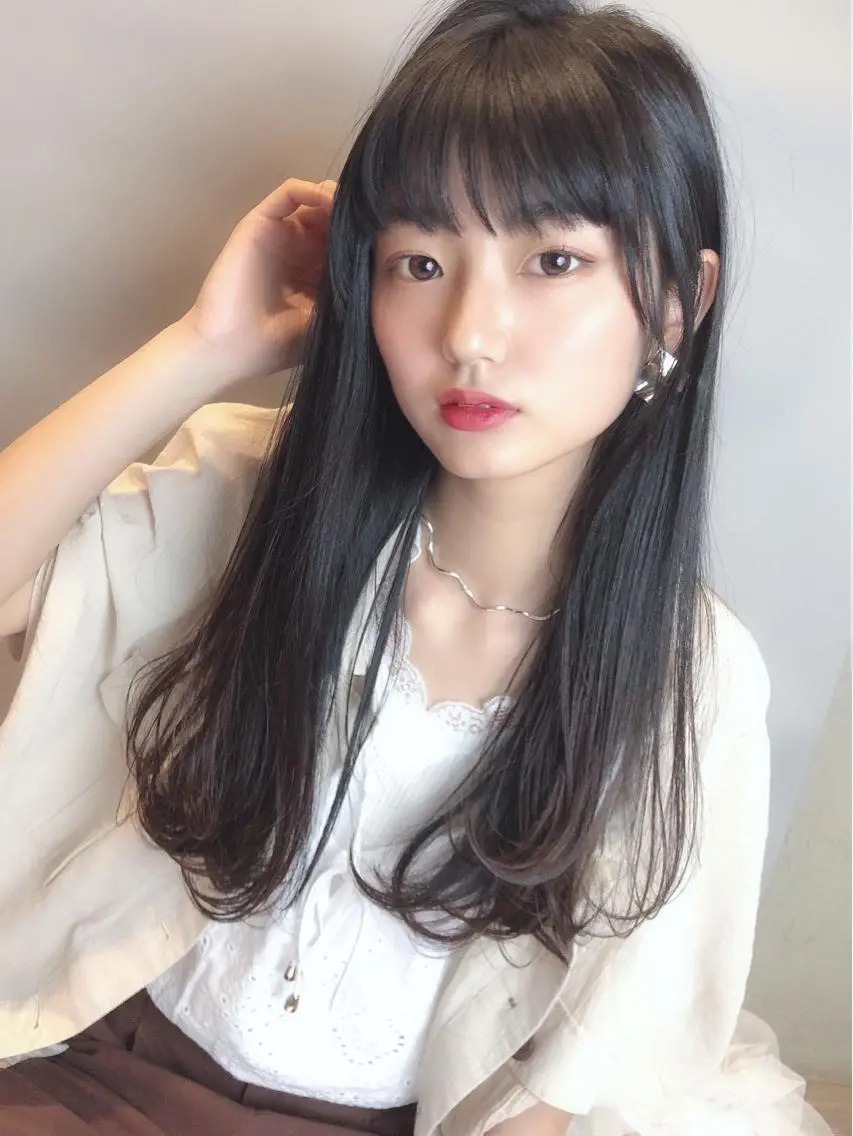 ロング カット ヘアカラー トリートメント 具志 正太のヘアスタイル