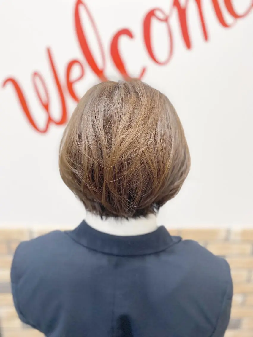 ショート カラー 加藤 琢也のヘアスタイル