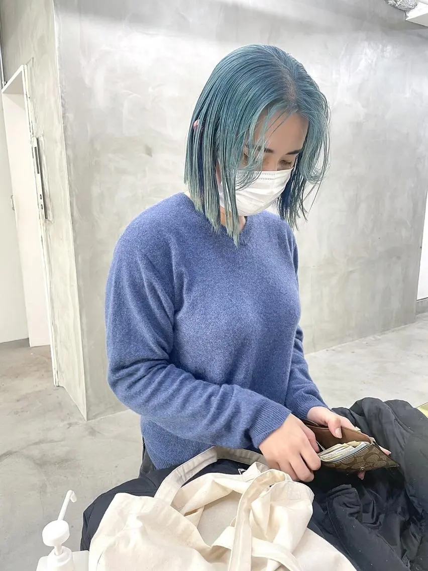 ミディアム カラー パーマ ヘアアレンジ メンズ ミディアムパーマ メンズバレイヤージュ メンズブリーチ センターパート フェードカット ヘアカラー トリートメント ハイトーン/レイヤー 🌸さくらのヘアスタイル
