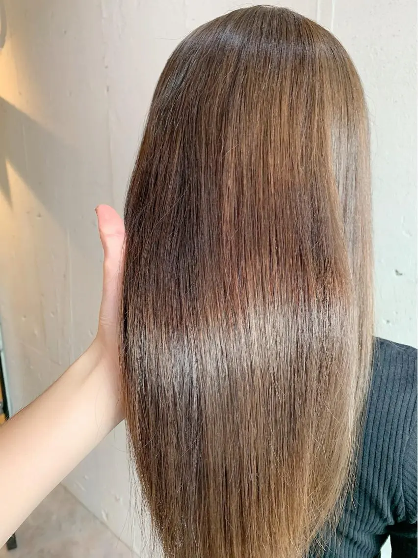 セミロング カラー ベージュカラー カット ヘアカラー トリートメント 💛丁寧さNo.🥇 🧸片山智裕💛のヘアスタイル