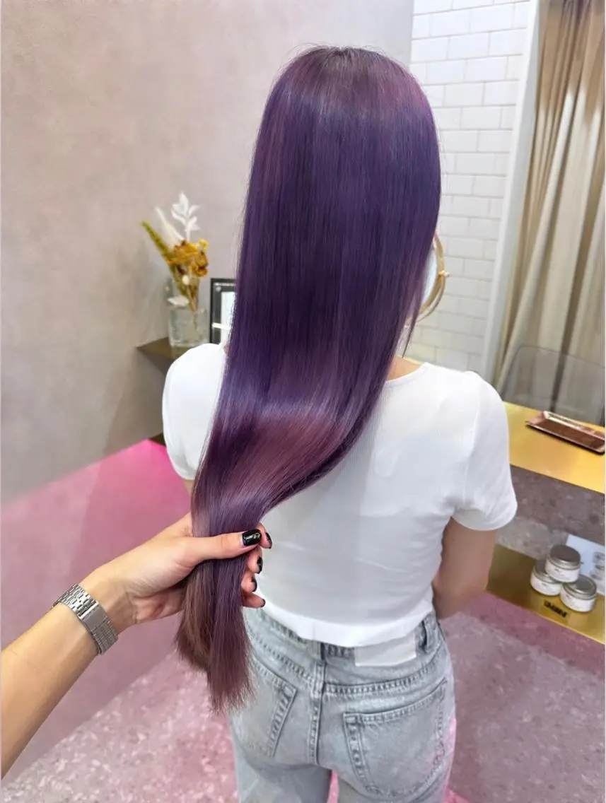 ロング カラー ヘアアレンジ バレイヤージュ ブリーチ ケアブリーチ ダブルカラー グラデーションカラー 天神/ブリーチ/ ブリーチなしカラーのヘアスタイル