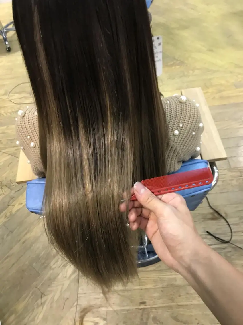 ロング カラー ヘアアレンジ エクステ 松井 敬太郎のヘアスタイル