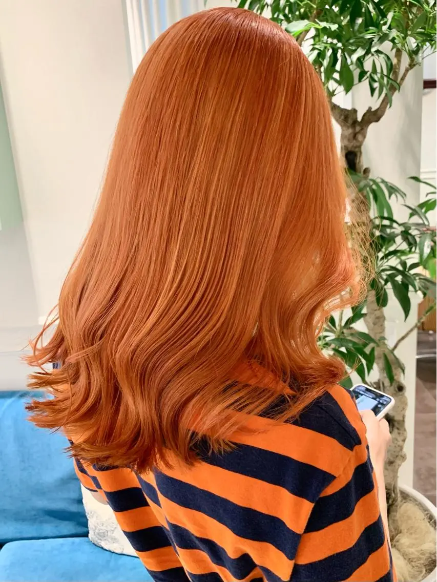 ミディアム 🍀ケアブリーチ カラー🍀坂井のヘアスタイル