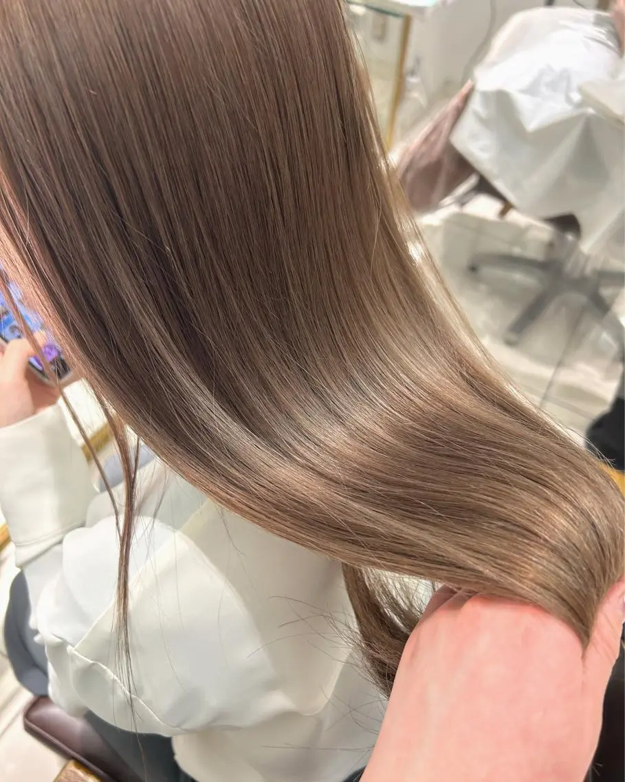 ロング カラー ヘアカラー トリートメント 透明感カラー 古山 結季🌙🖤のヘアスタイル