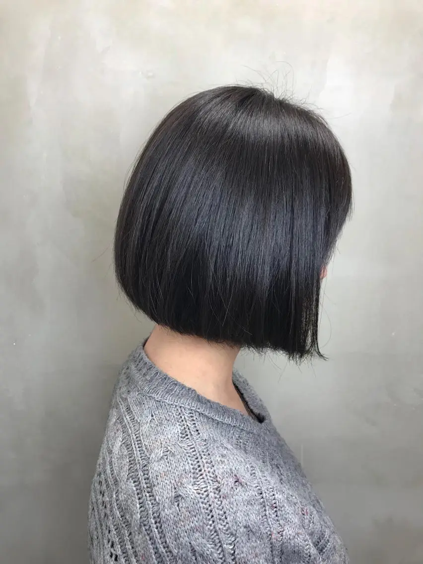 ショート カラー アッシュ ボブ 【透明感、艶髪】西村 有司のヘアスタイル