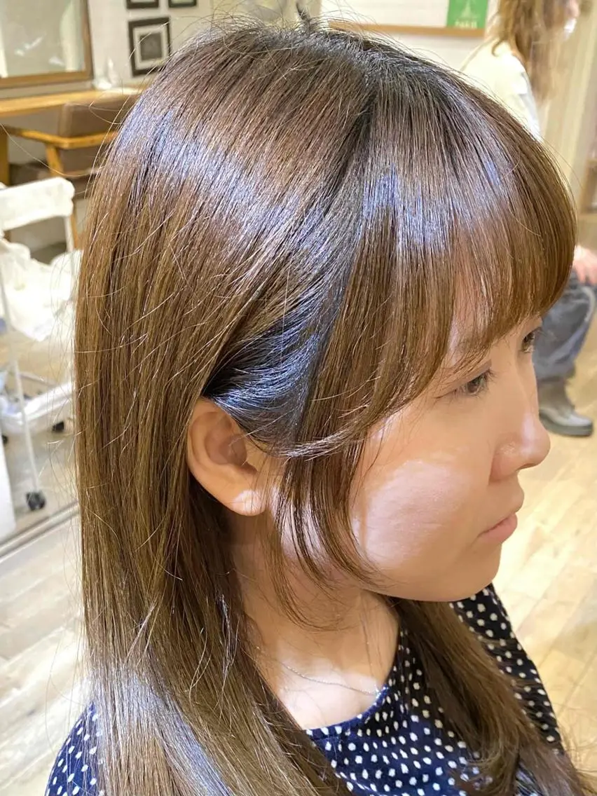 ミディアム カラー ショートボブ ミディアムレイヤー ミストバング イヤリングカラー フェイスフレーミング 前田 裕介のヘアスタイル