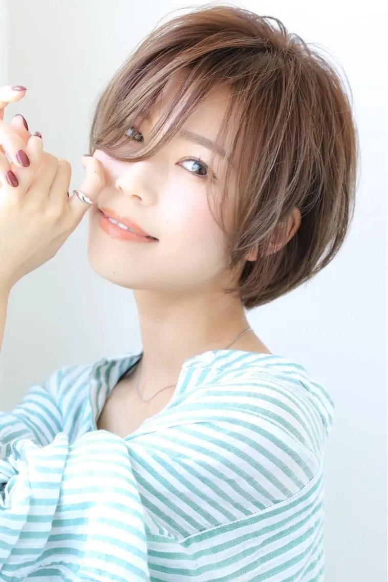ショート 髪質改善カラー韓国風 レイヤーtudaのヘアスタイル
