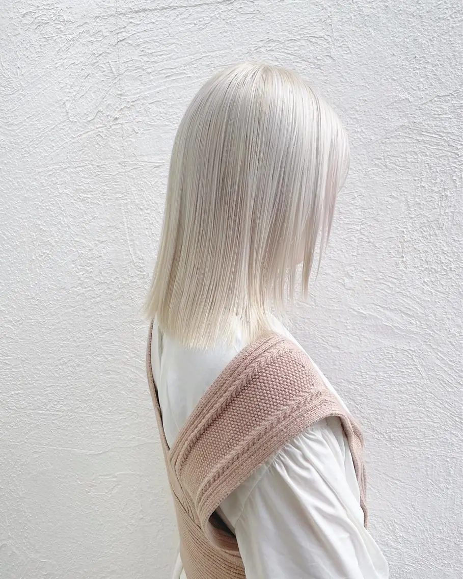 カラー ブリーチ 清家 浩貴のヘアスタイル