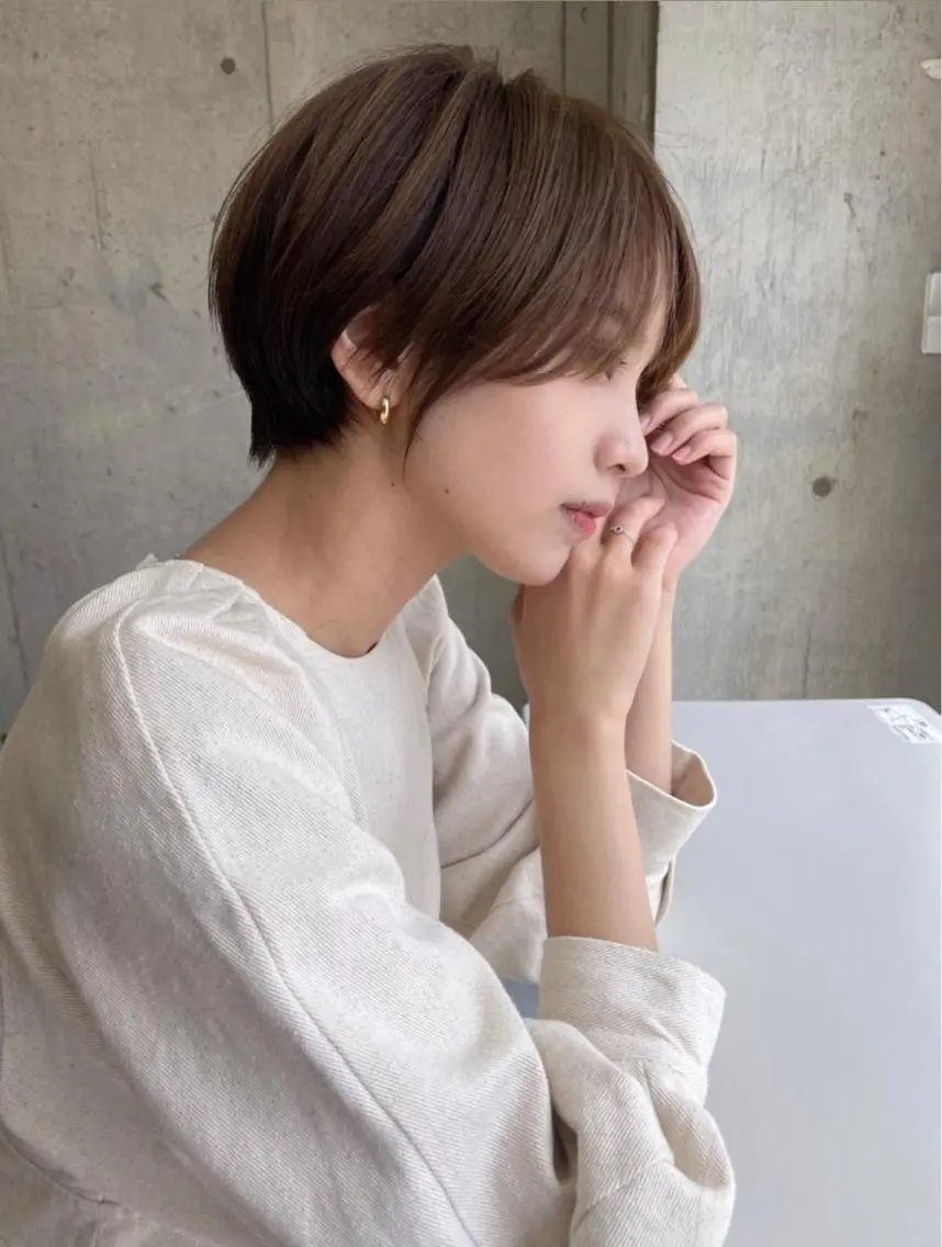 ショート カラー 廣瀬双葉 ボブ/ミディアムのヘアスタイル