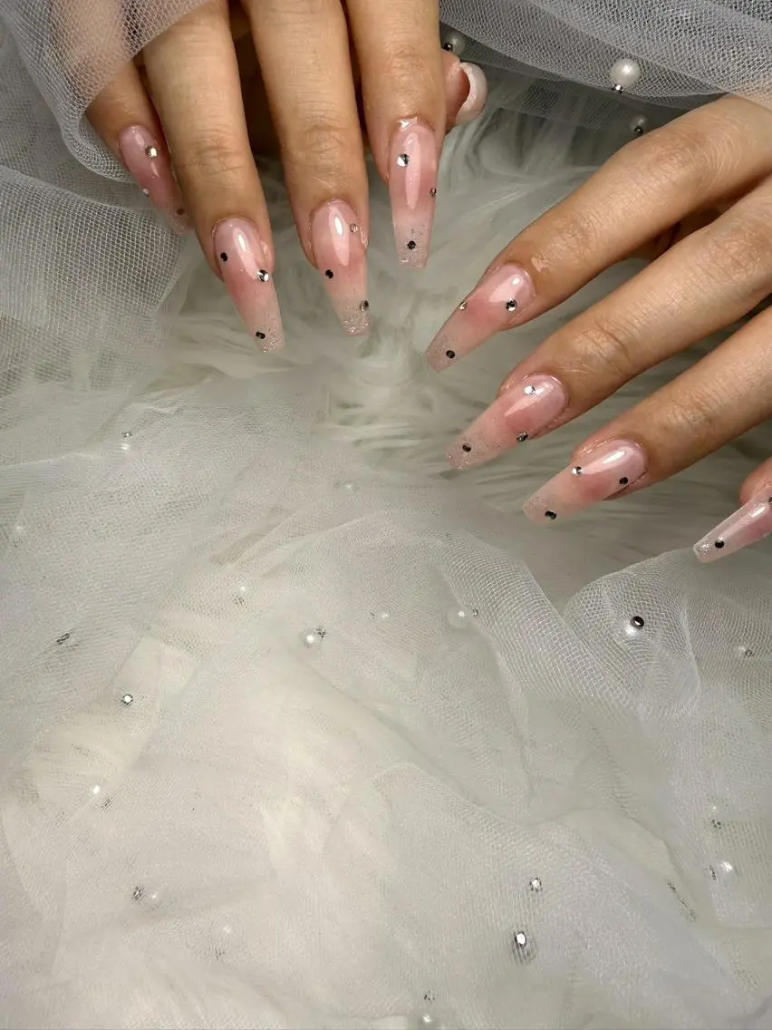 ネイル PEEKABOO NAIL 梅田のネイルデザイン