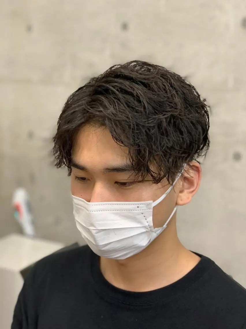 ショート パーマ メンズ クセを最大限に活かす メンズパーマ奈良大祐のヘアスタイル