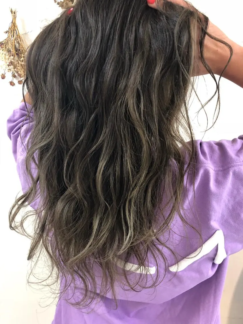 ロング カラー ヘアカラー カラー職人/上川原 雄飛のヘアスタイル
