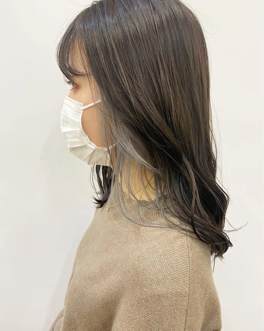 セミロング カラー stylist トモヤのヘアスタイル