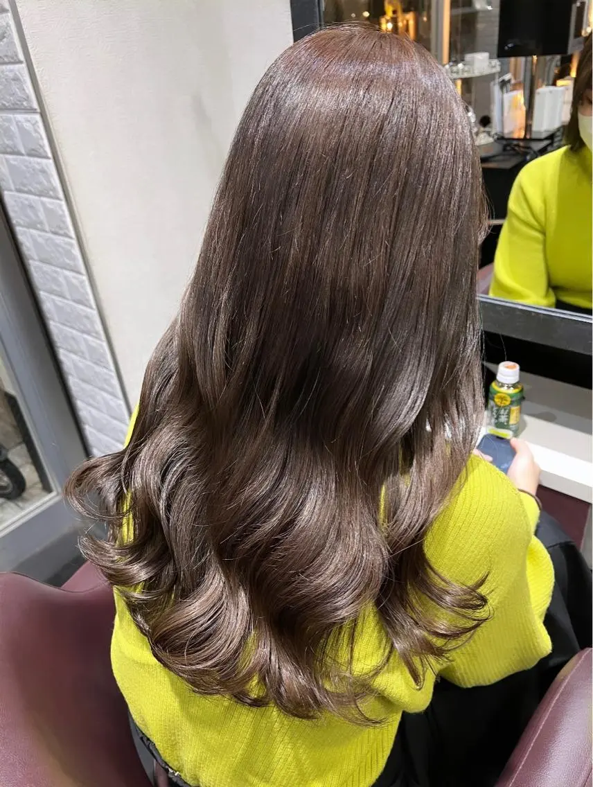 ロング カラー ベージュカラー ショコラベージュ グレージュ ミルクティーベージュ ミルクティーグレージュ カット ヘアカラー トリートメント 艶髪 ♡Tomiyaのヘアスタイル