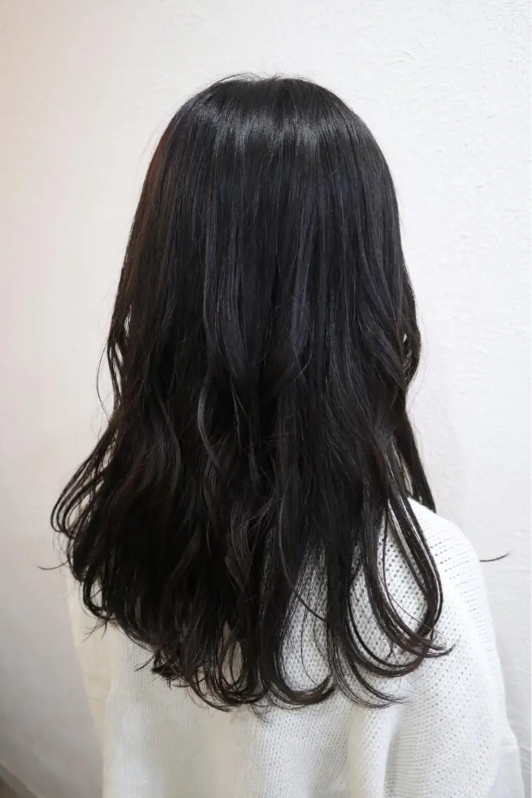 ロング カラー アッシュ ブリーチ ダークアッシュ 西村 ようこのヘアスタイル