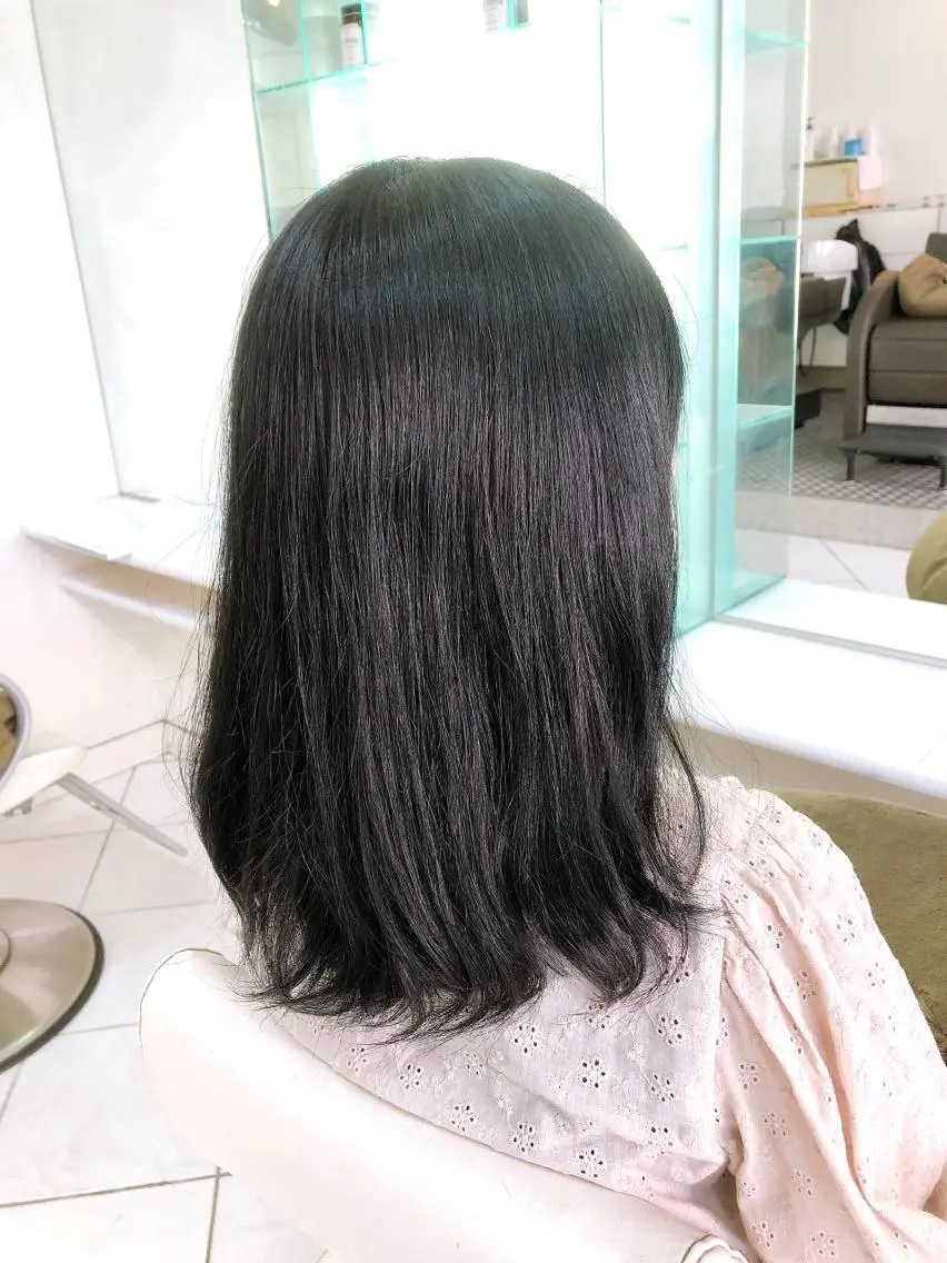 ミディアム カラー アッシュ 保住 亮太のヘアスタイル