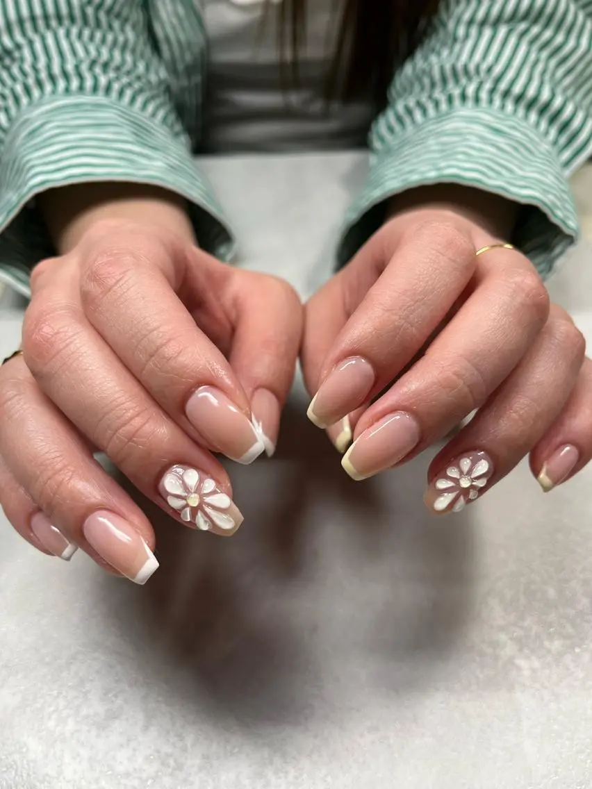 ネイル フラワーネイル ぷっくりネイル ハンドネイル SAKU nail 作島茜のネイルデザイン