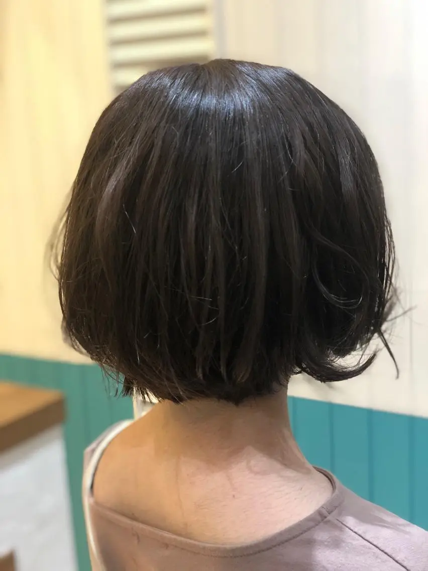 ミディアム ボブ Snaly カラー特化ページのヘアスタイル