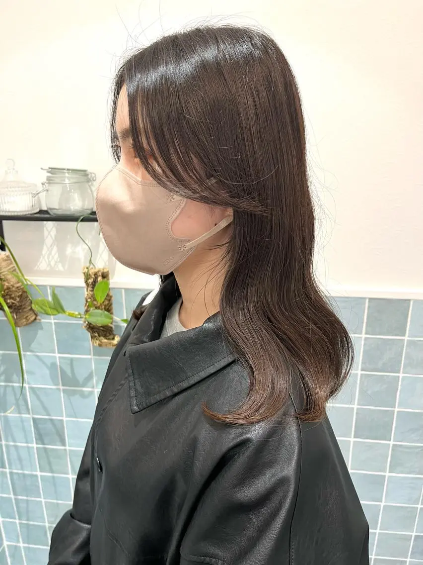 セミロング ヘアカラー 三輪 珠美のヘアスタイル