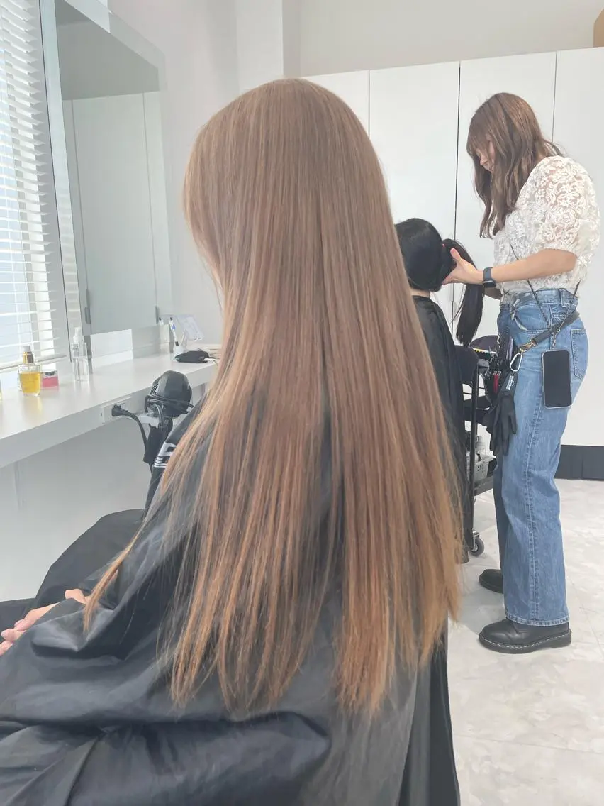 セミロング カラー ヘアアレンジ 縮毛矯正 ヘアカラー トリートメント 髪質改善/美髪矯正 艶髪/Takutoのヘアスタイル