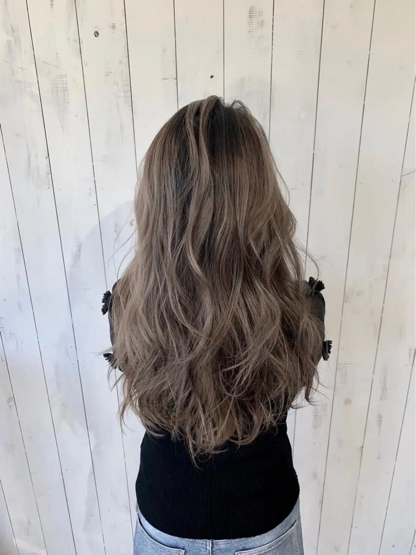 ロング カラー 森本 輝星のヘアスタイル