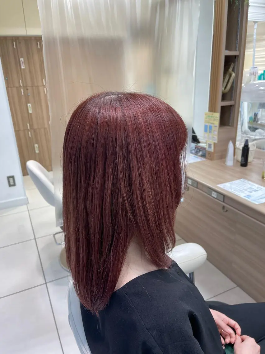 セミロング 藤原 亜美🤍のヘアスタイル
